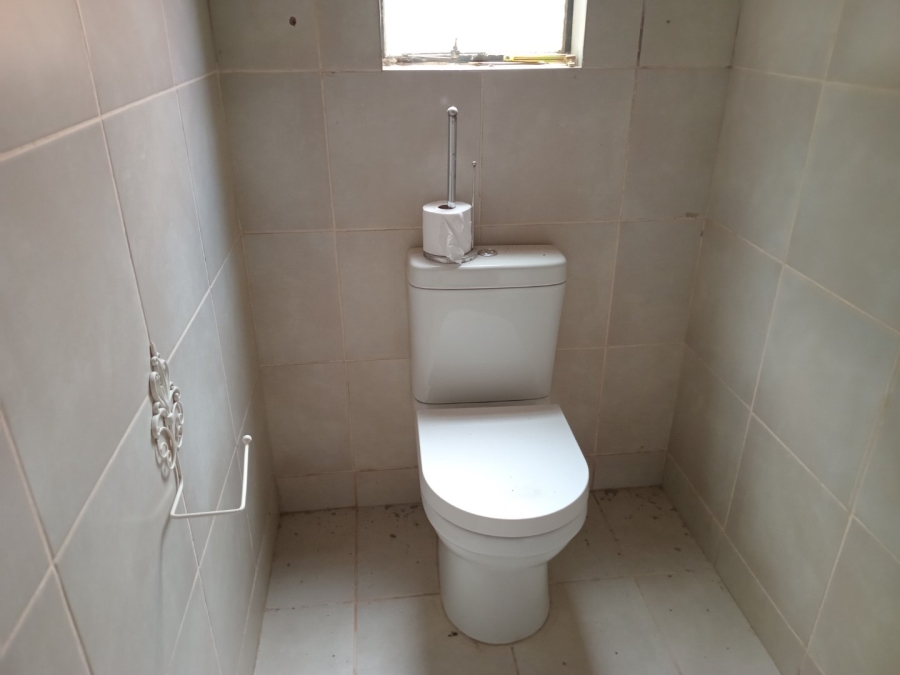 4 Bedroom Property for Sale in Bloemhof North West